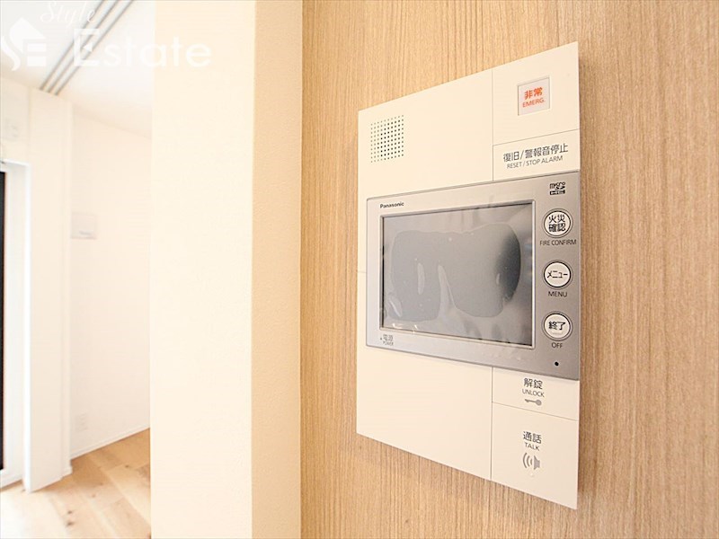 セキュリティ　モニター付きインターホン