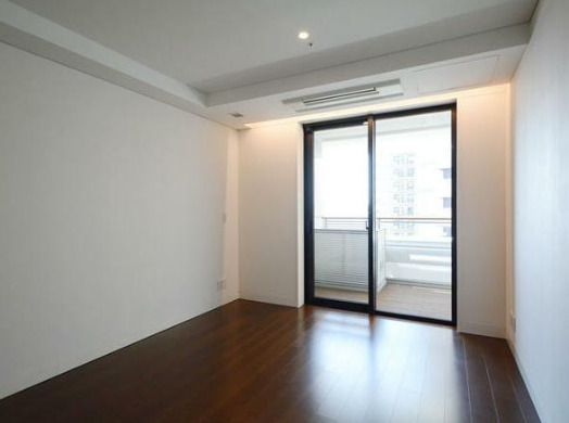 居室・リビング　※別部屋の参考写真です。