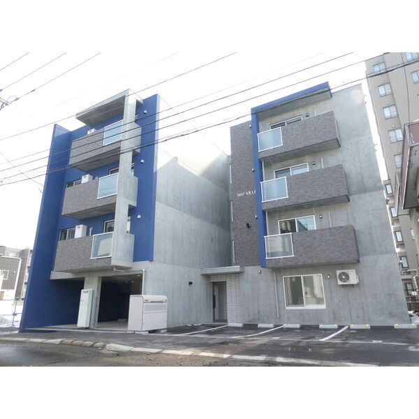 建物外観　☆南郷13丁目駅徒歩8分☆