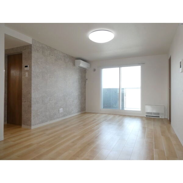 居室・リビング　☆日当たり良好☆