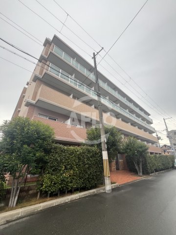 建物外観　Is Grande　外観