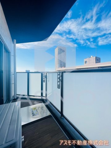 バルコニー　同マンション別部屋　参考写真