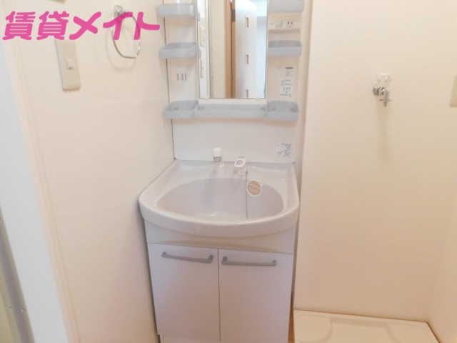 洗面設備　同物件別室写真