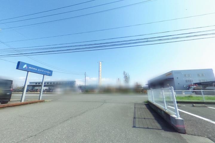 その他　前面道路（その他）まで0m