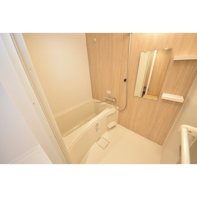バス・シャワールーム　バス※別部屋参考写真
