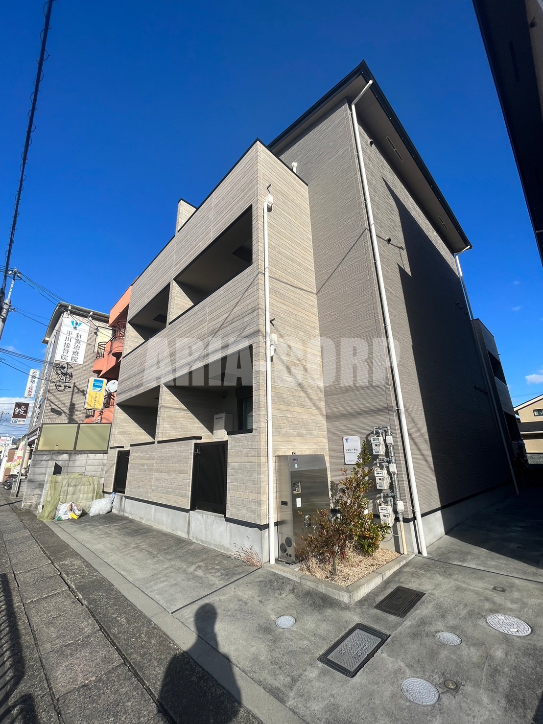 建物外観　2018年完成、大手ハウスメーカー施工デザイナーズ