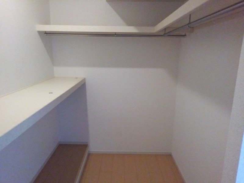 収納　図面と現状に相違がある場合には現状を優先