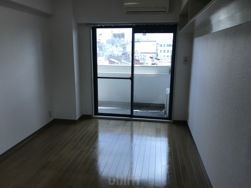 居室・リビング　※別のお部屋のお写真です。御参考までに。