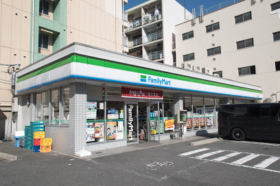 コンビニ　ファミリーマート 浪速塩草店（コンビニ）まで240m