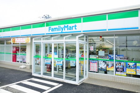 コンビニ　ファミリーマート流山インター南店（コンビニ）まで264m
