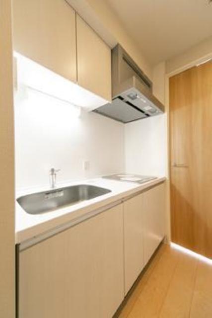 キッチン　写真は同タイプ住戸です。