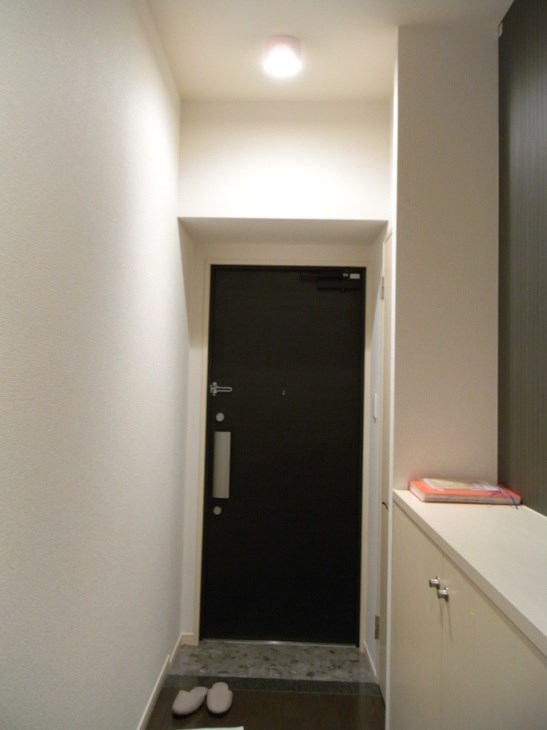 玄関　※別号室参考写真です