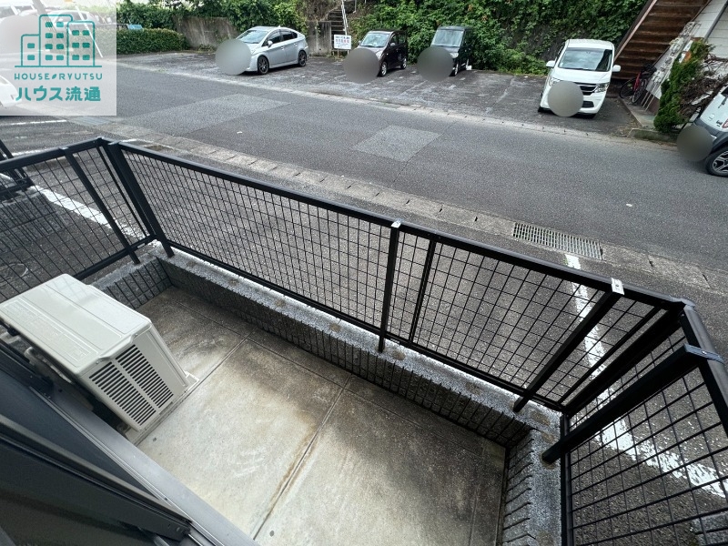 バルコニー　※別号室の写真になります※