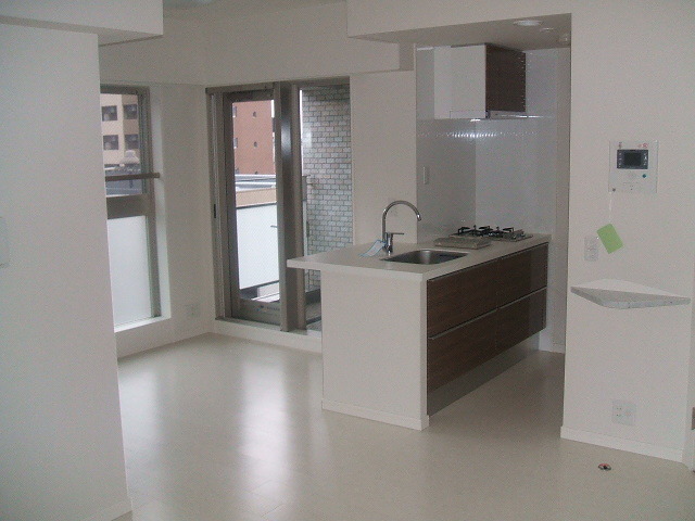 キッチン　ビルトインのシステムキッチン