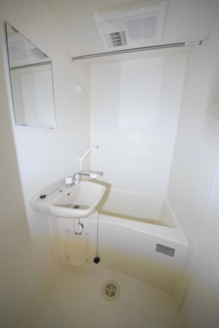 バス・シャワールーム　★バスルームです★