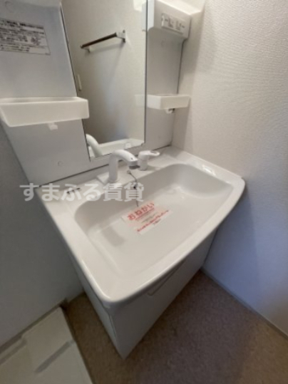 洗面設備　同仕様