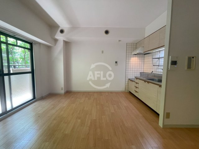 居室・リビング　アンボジュール日愛　リビング