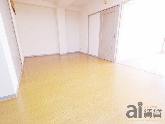 居室・リビング　～同仕様写真～