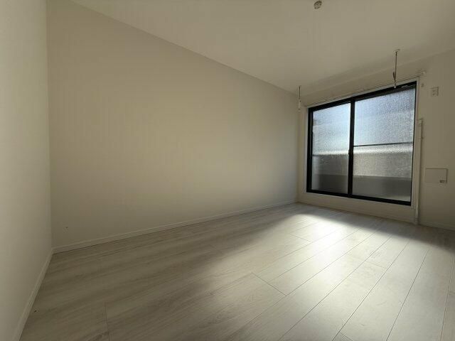 居室・リビング　同施工会社参考写真です