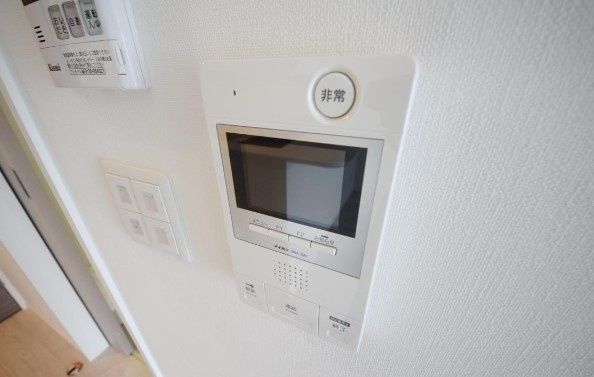 セキュリティ　写真は同タイプ住居です。