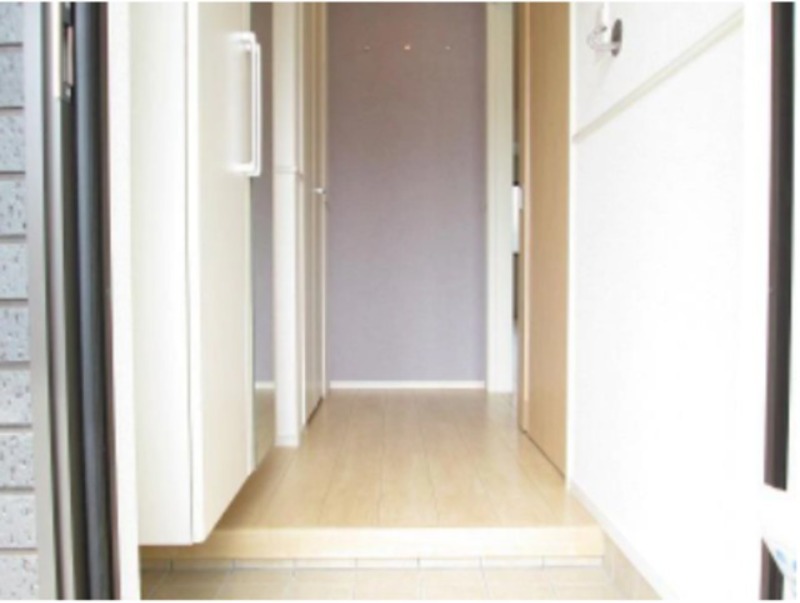 玄関　図面と現状に相違がある場合には現状を優先