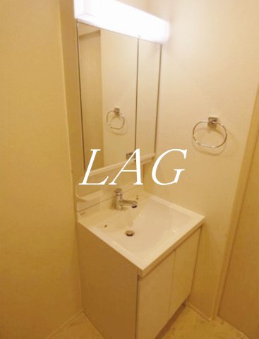 洗面設備　洗面台です。