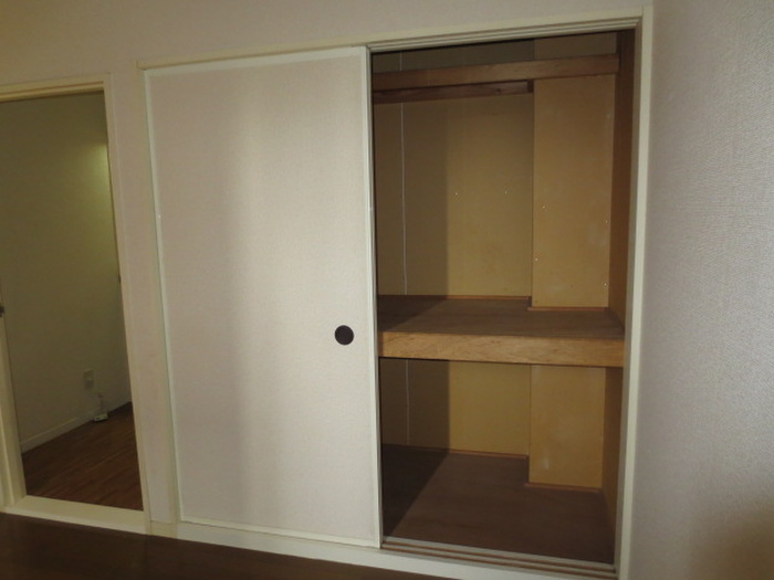 収納　※別のお部屋の写真になります。