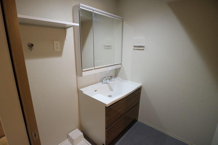 洗面設備　洗髪洗面化粧台