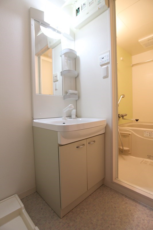 洗面設備　※参照※【別号室の写真です】