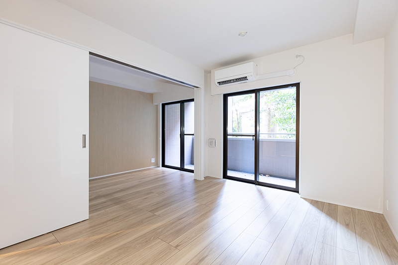 居室・リビング　内観