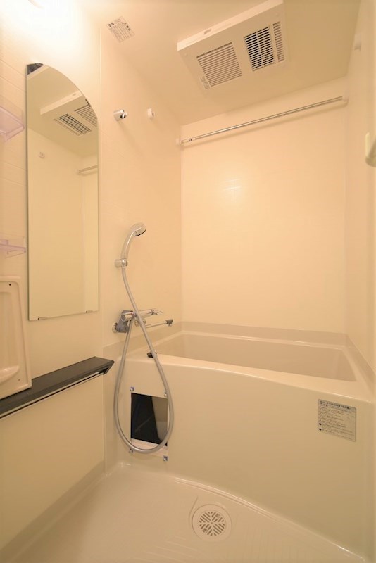 バス・シャワールーム　同施工会社の同仕様写真です。