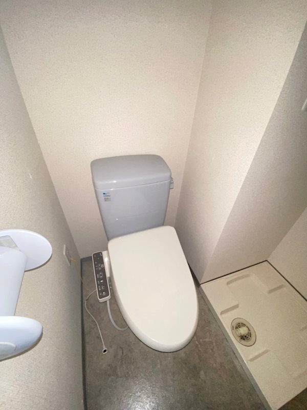 トイレ　ゆったりとした空間のトイレです