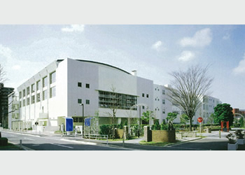 小学校　八千代市立萱田小学校（小学校）まで636m