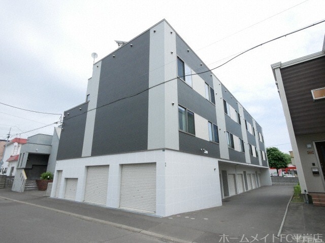 建物外観　通気性の良い木造タイプ♪