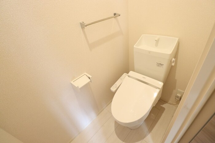 トイレ　ゆったりとした空間のトイレです