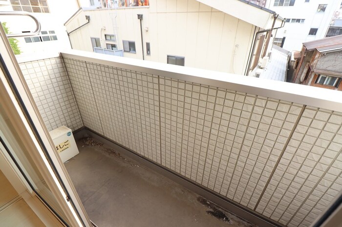 バルコニー　バルコニー付きです
