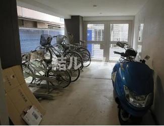 駐車場　駐輪場