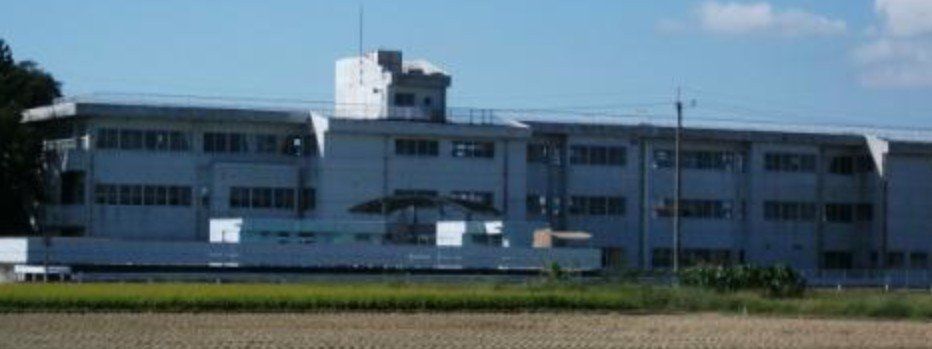 小学校　栃木市立家中小学校（小学校）まで1160m