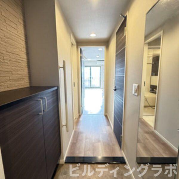 玄関　別号室参考画像です。