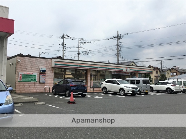 コンビニ　セブン－イレブン相模原小町通２丁目店（コンビニ）まで525m