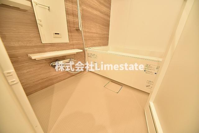 バス・シャワールーム　別部屋参考写真