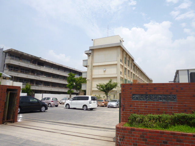 中学校　連島中学校（中学校）まで465m