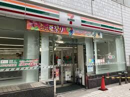 コンビニ　セブンイレブン札幌北5条店（コンビニ）まで236m