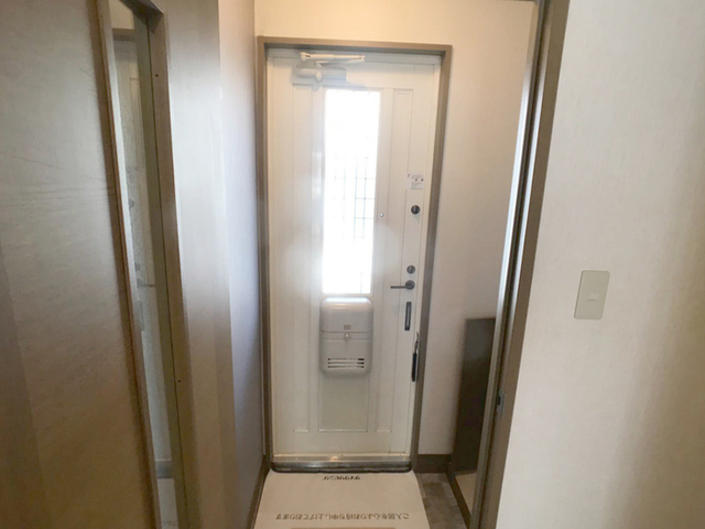 玄関　玄関