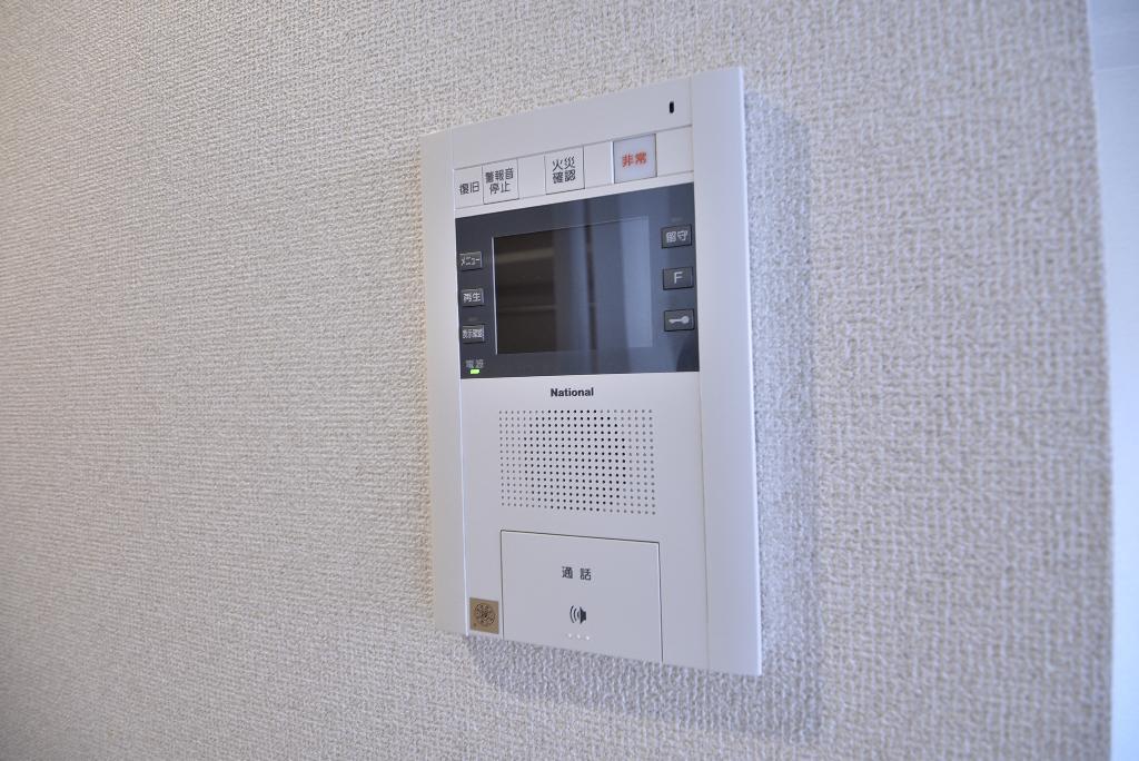 セキュリティ　カメラ付インターホン