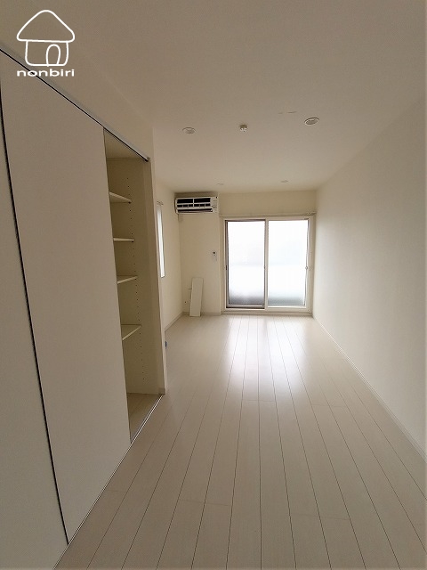 収納　収納も大きいです（違うお部屋の写真です）