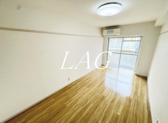 居室・リビング　洋室のお部屋です。
