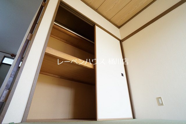 収納　レーベンハウス桶川店へ　048-787-5511