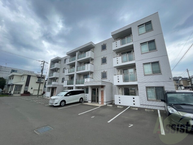 建物外観　札幌市東区北三十二条東「ｉＣｅｒａ北３２条」
