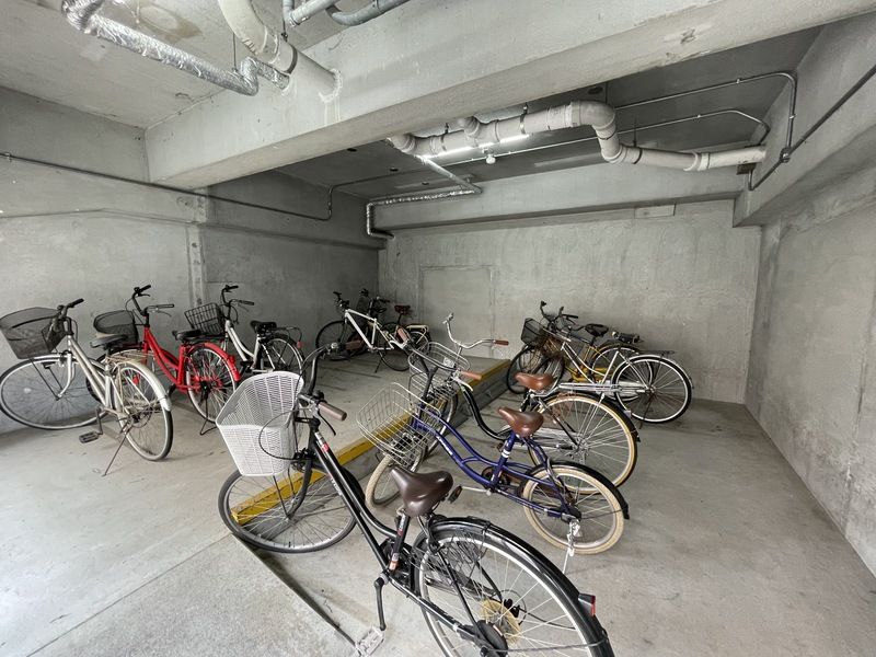 駐車場　駐輪場